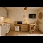 Apartmán 7 *